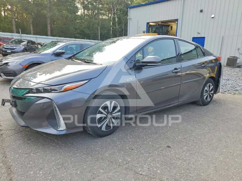 2018 Toyota PRIUS фото