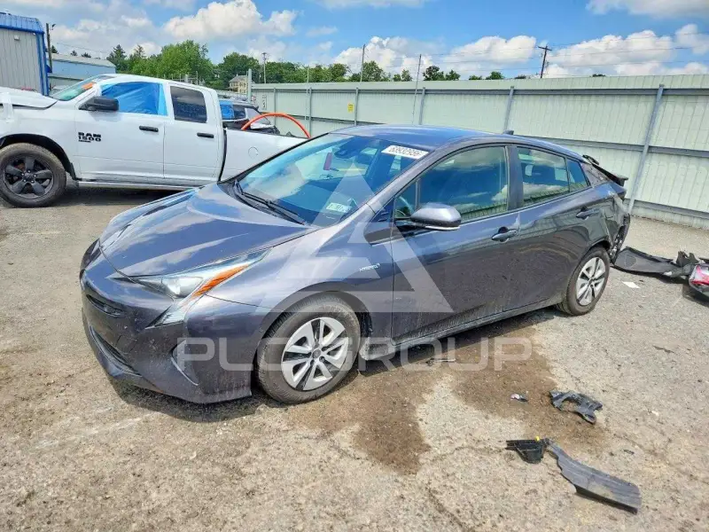 2018 Toyota PRIUS фото