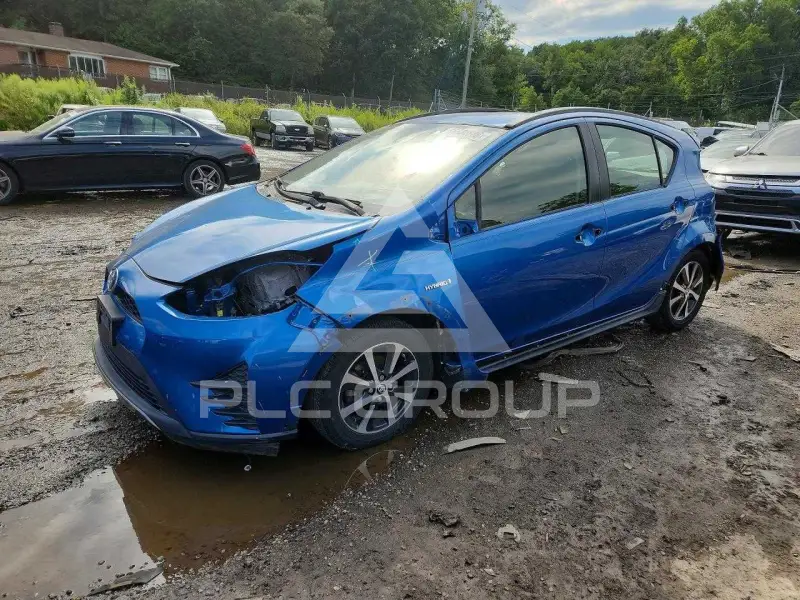 2018 Toyota PRIUS photo