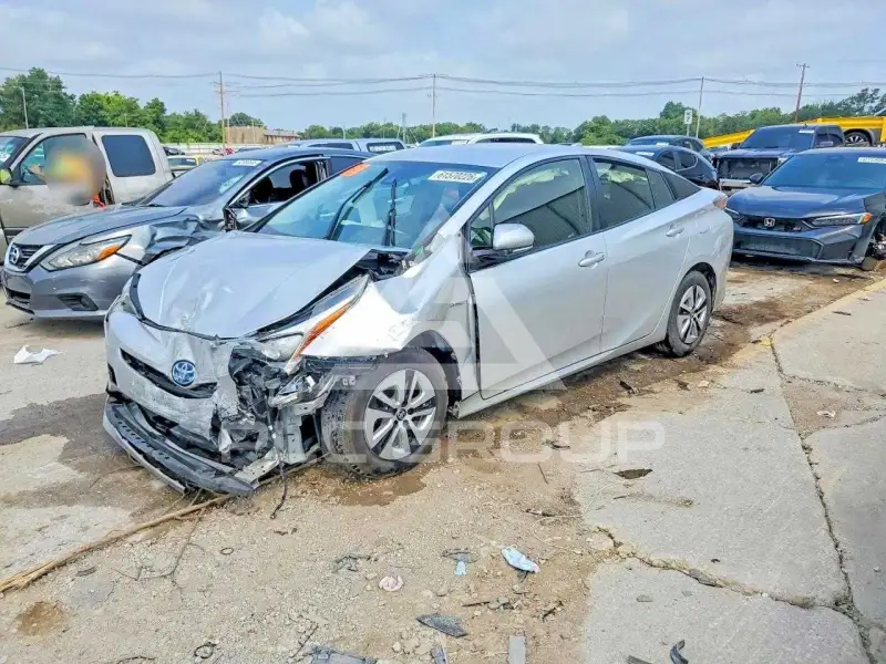 2018 Toyota PRIUS фото