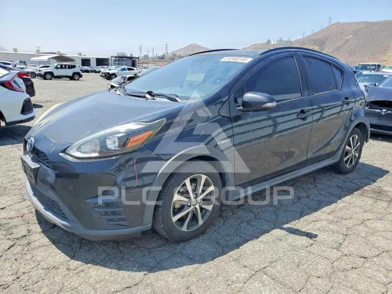 2018 Toyota PRIUS photo
