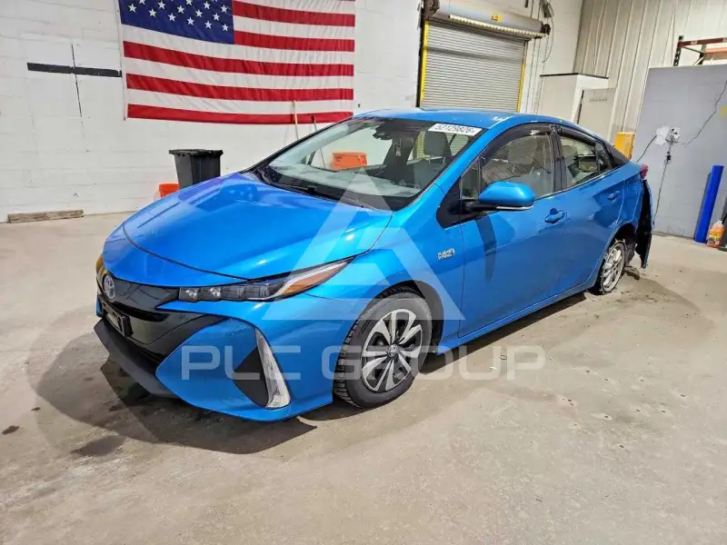 2018 Toyota PRIUS фото