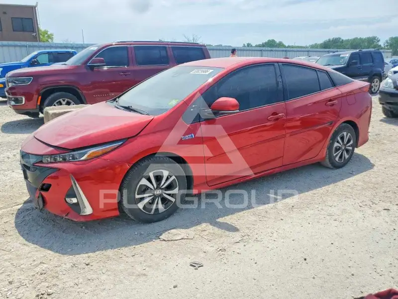 2018 Toyota PRIUS photo