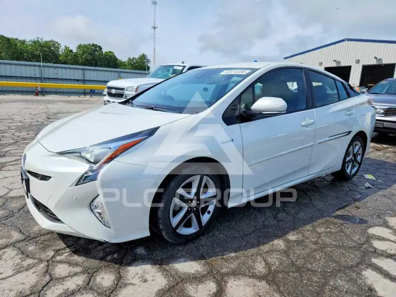 2018 Toyota PRIUS фото