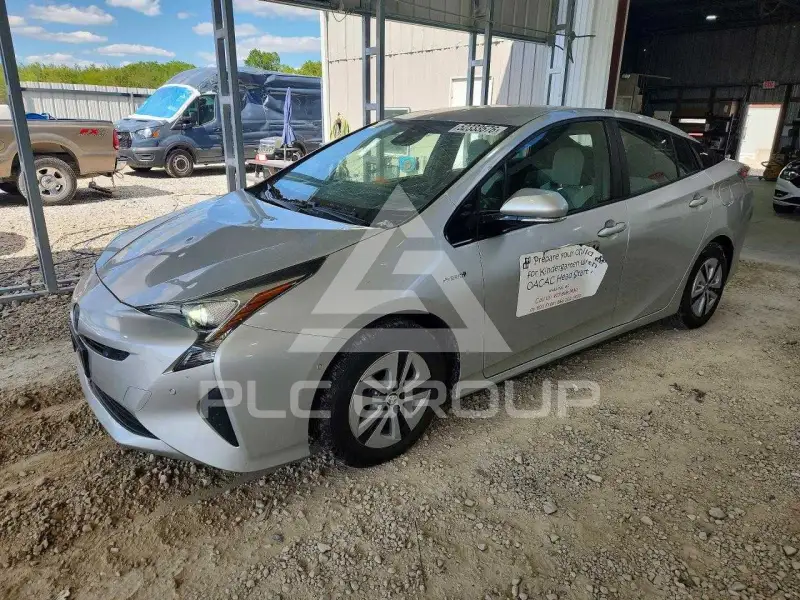2018 Toyota PRIUS фото