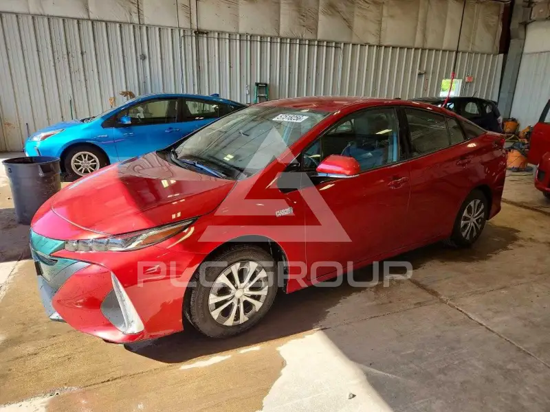 2018 Toyota PRIUS фото