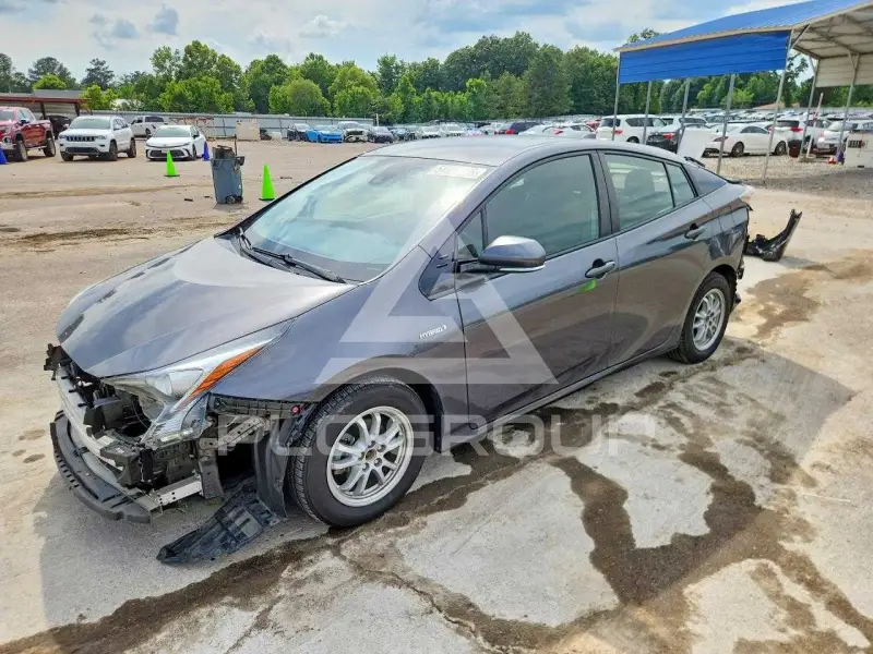 2018 Toyota PRIUS photo