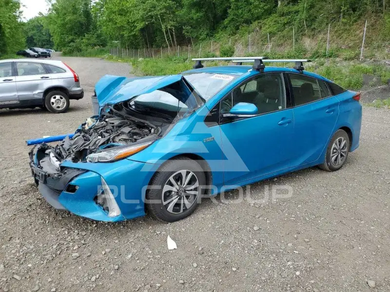 2018 Toyota PRIUS photo