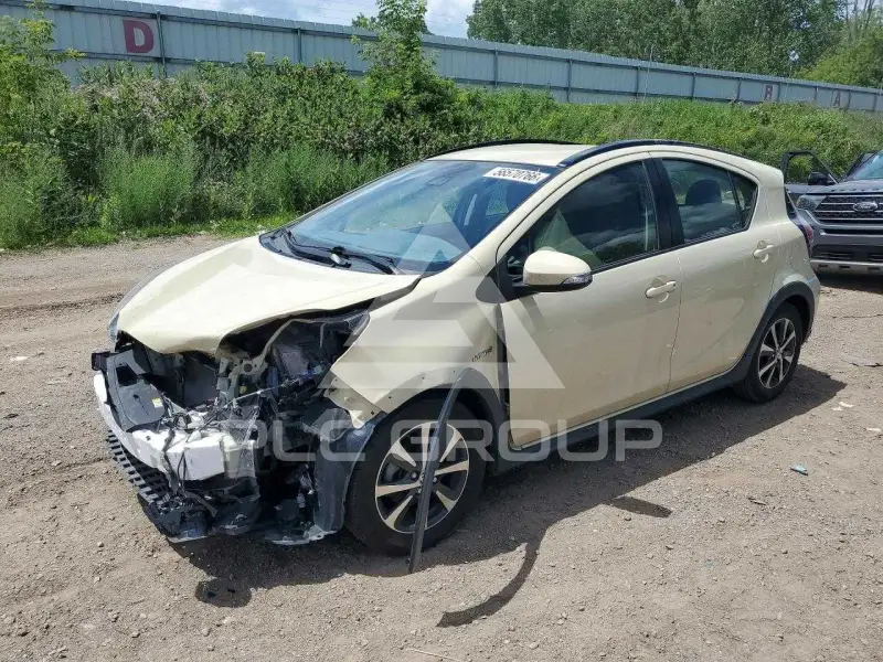 2018 Toyota PRIUS фото