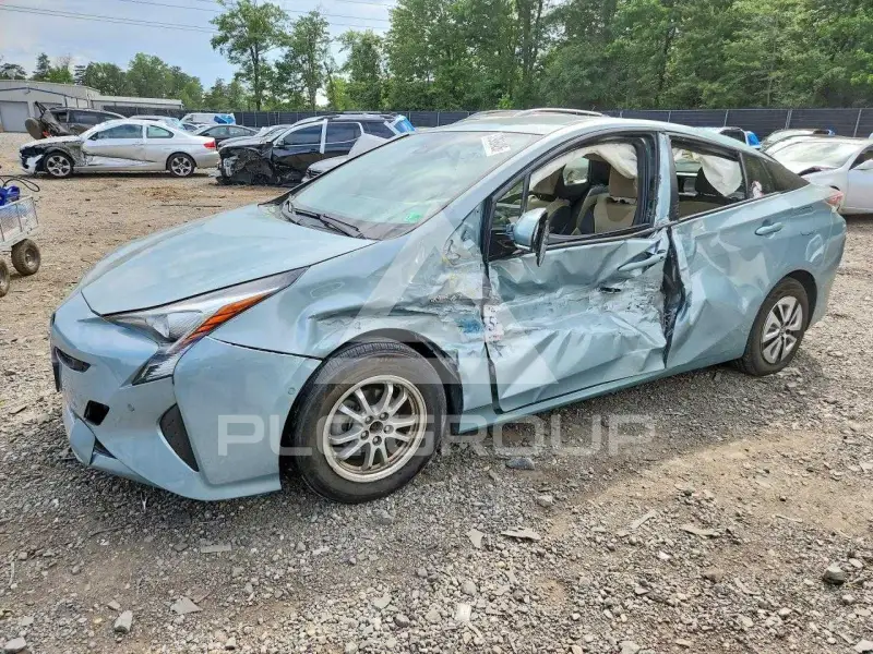 2018 Toyota PRIUS фото