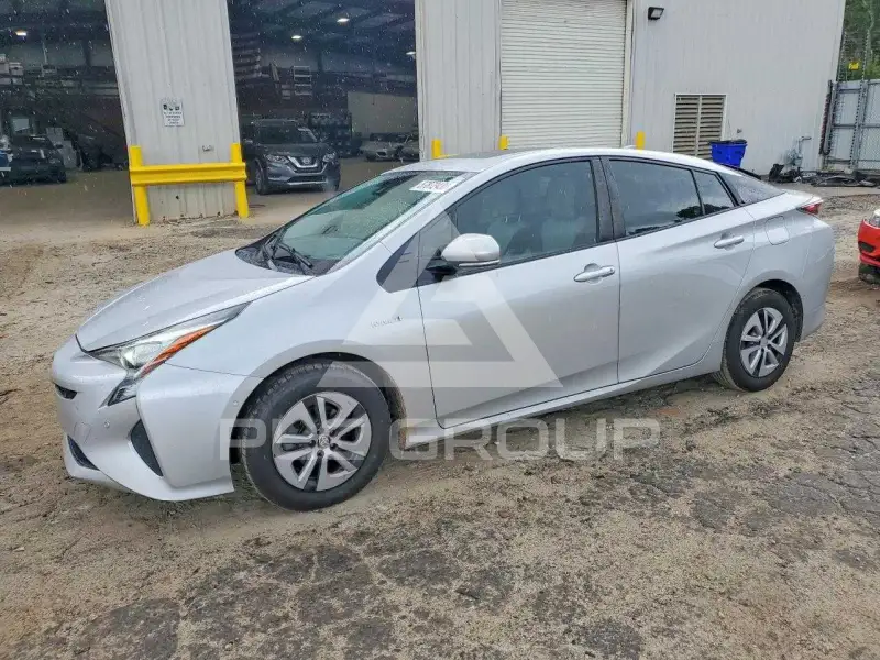 2018 Toyota PRIUS photo