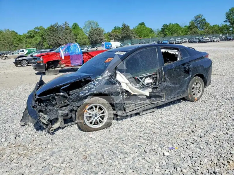 2018 Toyota PRIUS фото