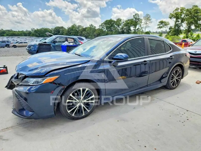 2018 Toyota CAMRY фото