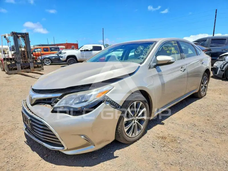 2018 Toyota AVALON фото