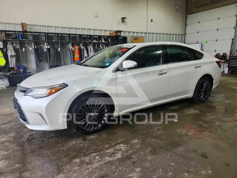 2018 Toyota AVALON фото
