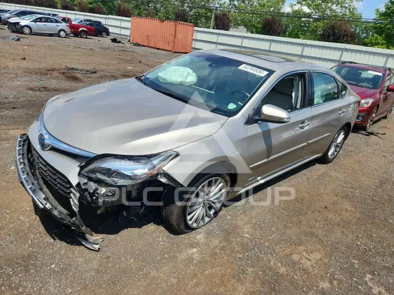 2018 Toyota AVALON photo