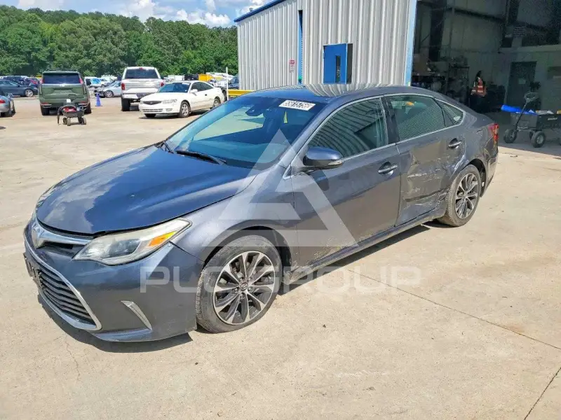 2018 Toyota AVALON фото