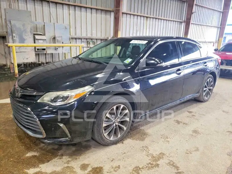 2018 Toyota AVALON photo