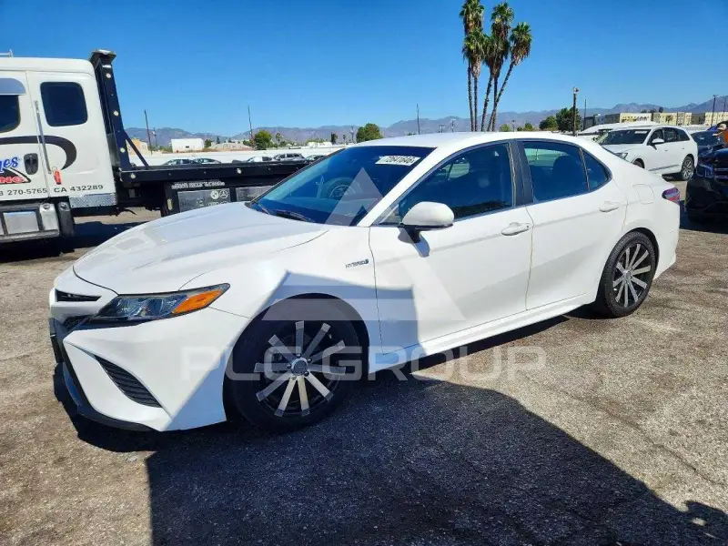 2018 Toyota CAMRY photo