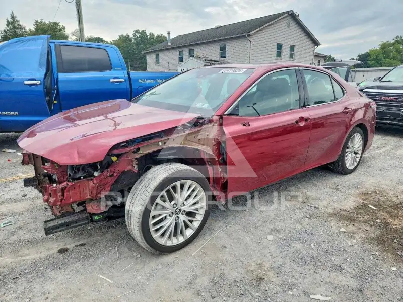 2018 Toyota CAMRY фото