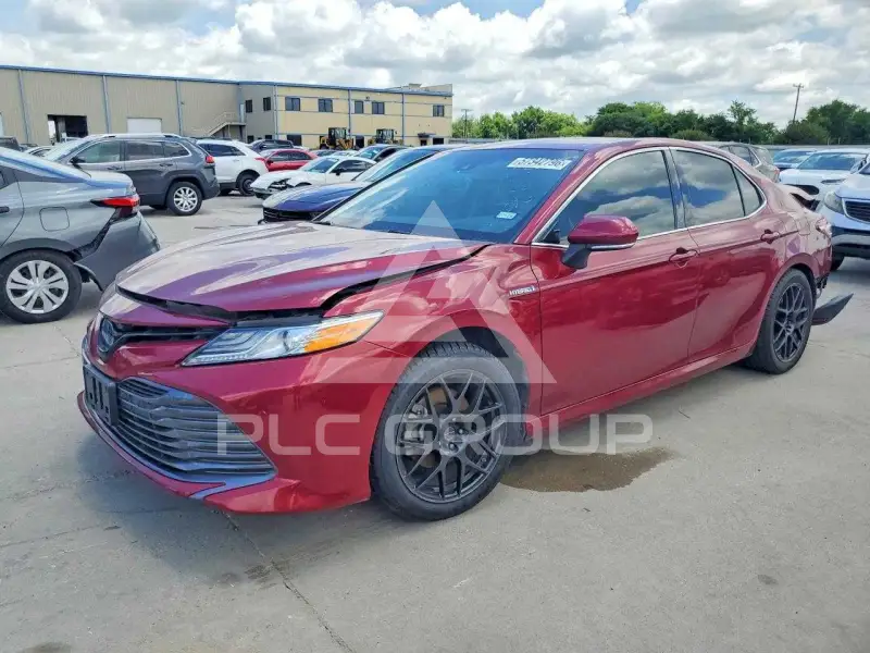 2018 Toyota CAMRY фото