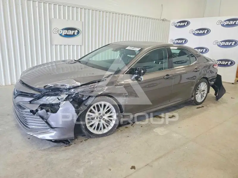 2018 Toyota CAMRY фото