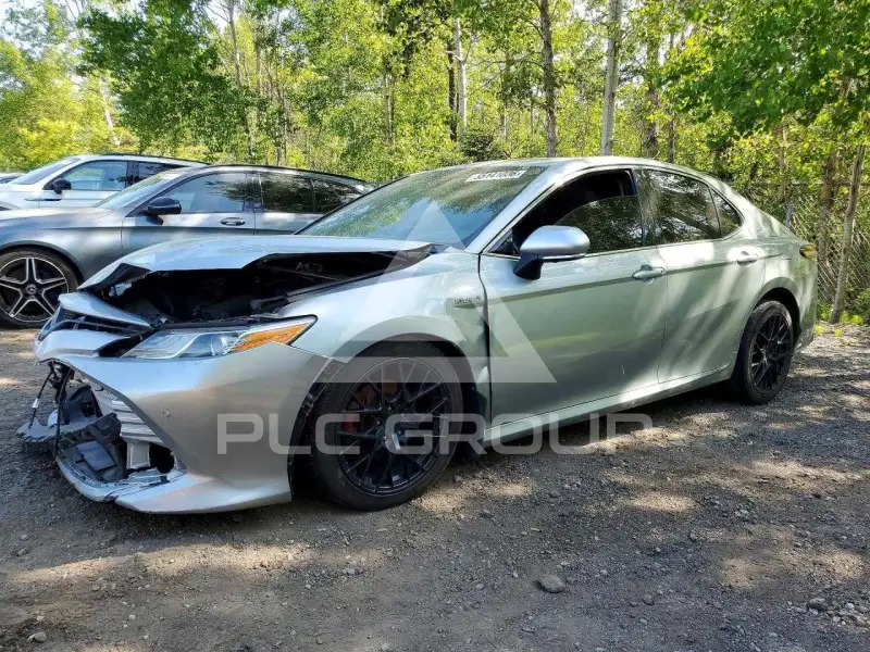 2018 Toyota CAMRY фото
