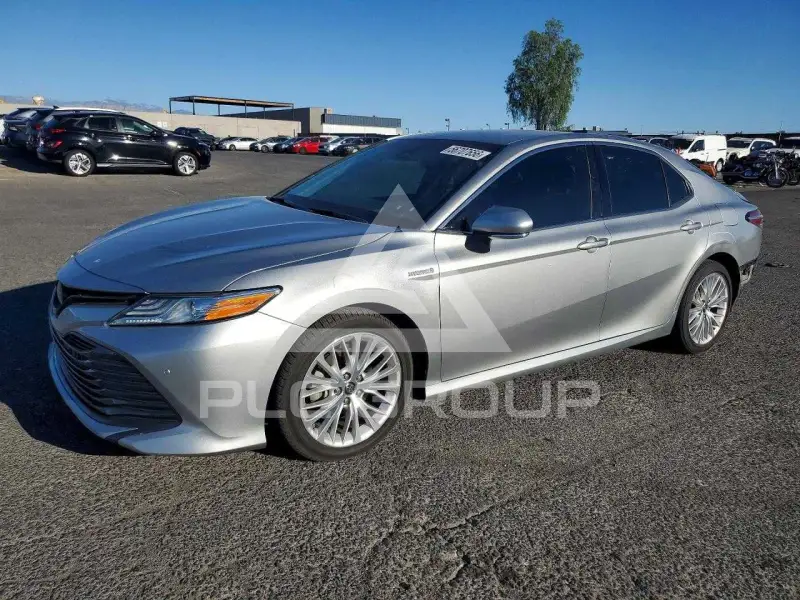 2018 Toyota CAMRY фото
