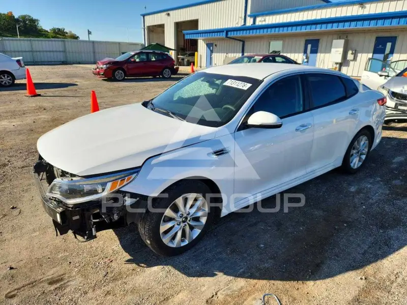 2018 KIA Optima фото