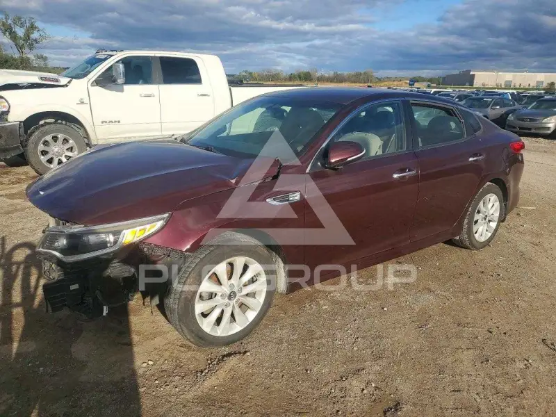 2018 KIA Optima photo
