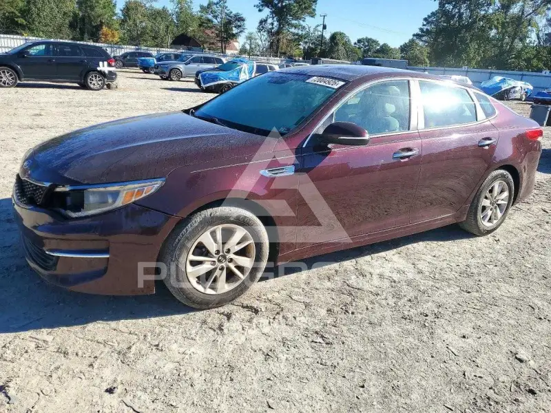 2018 KIA Optima photo