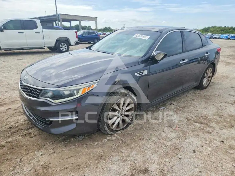 2018 KIA Optima фото
