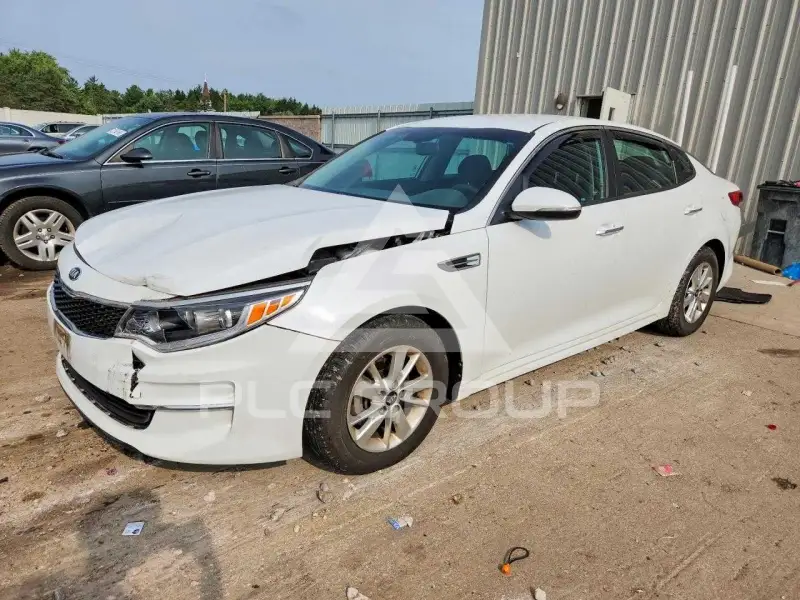 2018 KIA Optima photo