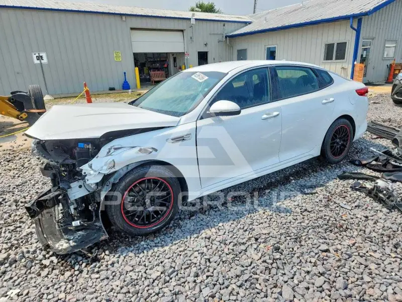 2018 KIA Optima фото