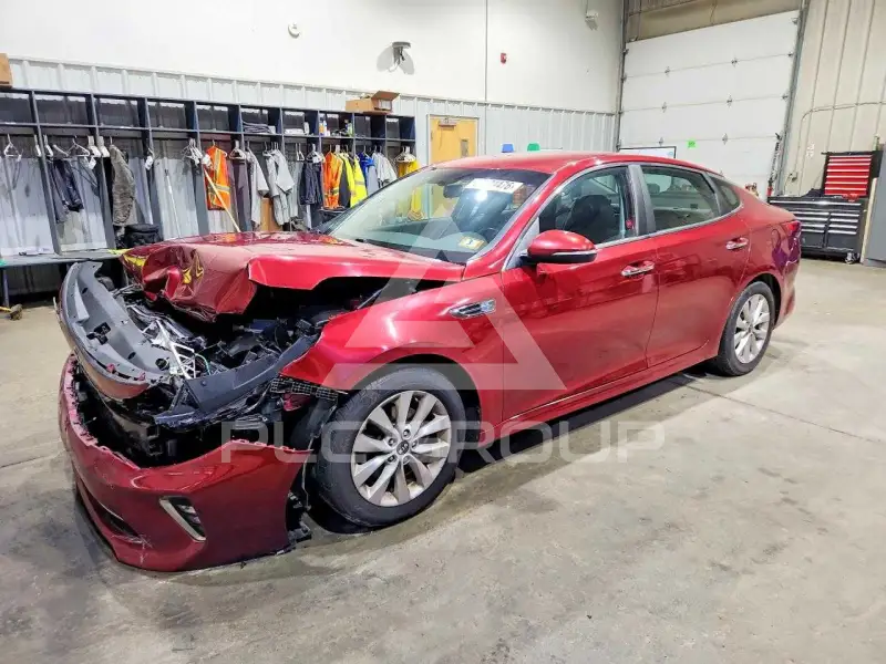 2018 KIA Optima photo