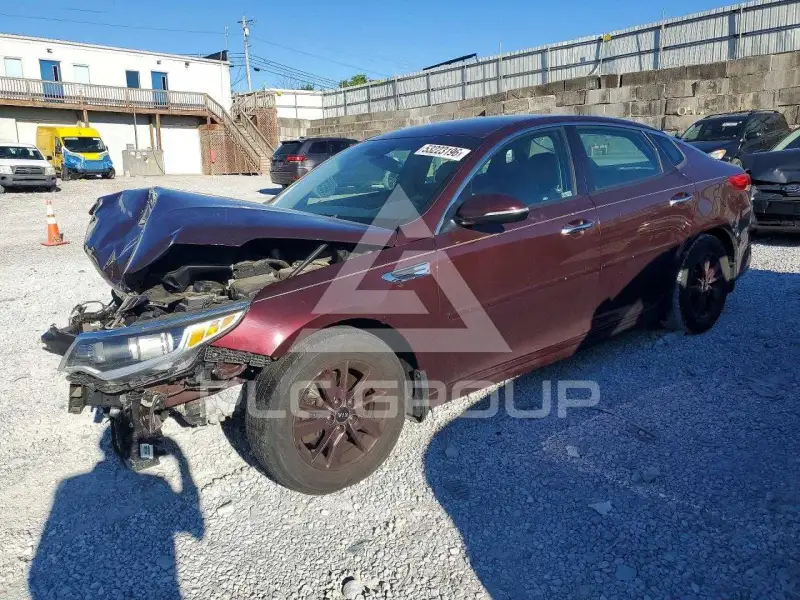 2018 KIA Optima фото