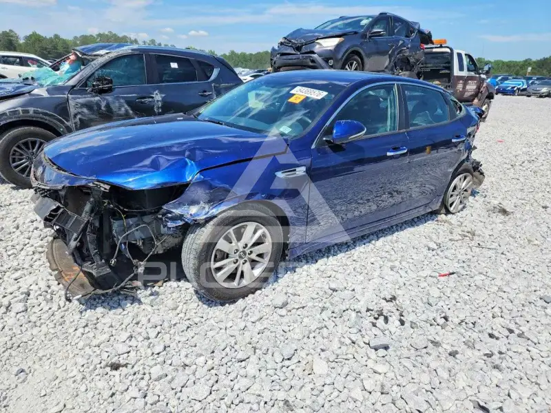 2018 KIA Optima фото