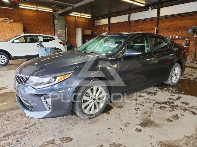2018 KIA Optima фото