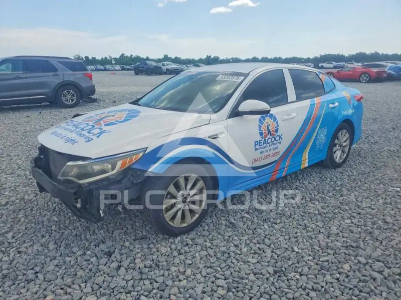2018 KIA Optima photo