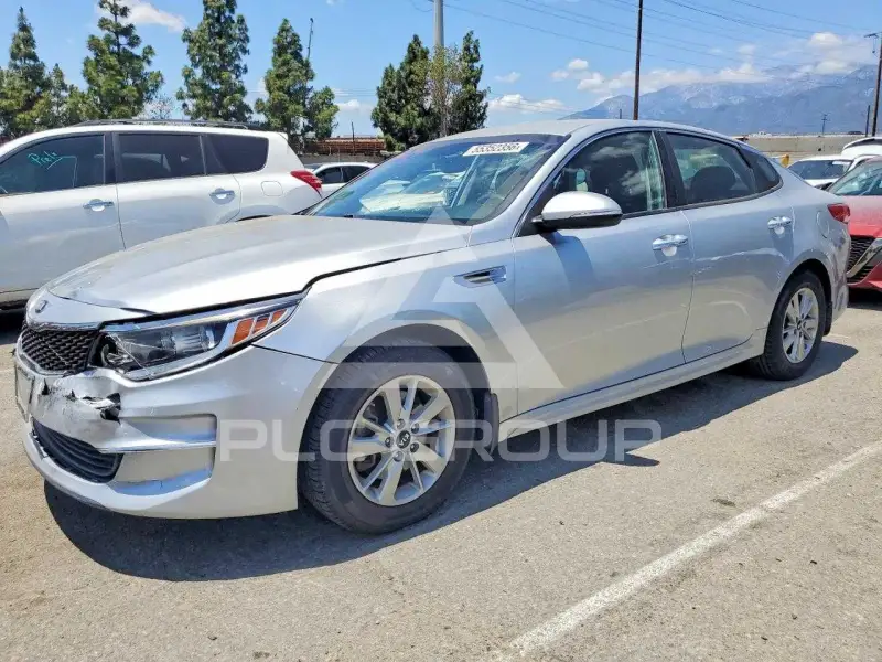 2018 KIA Optima photo