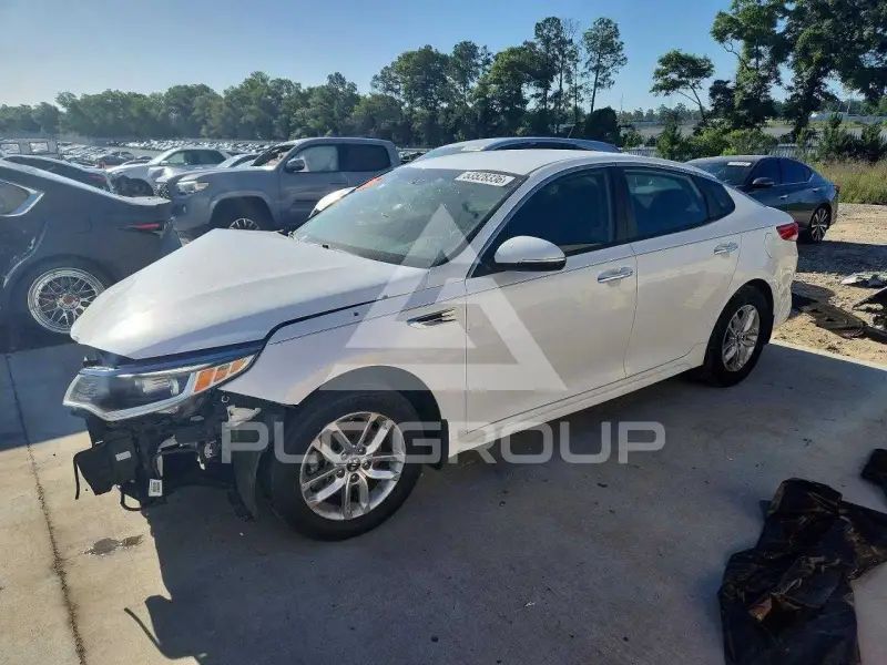 2018 KIA Optima photo