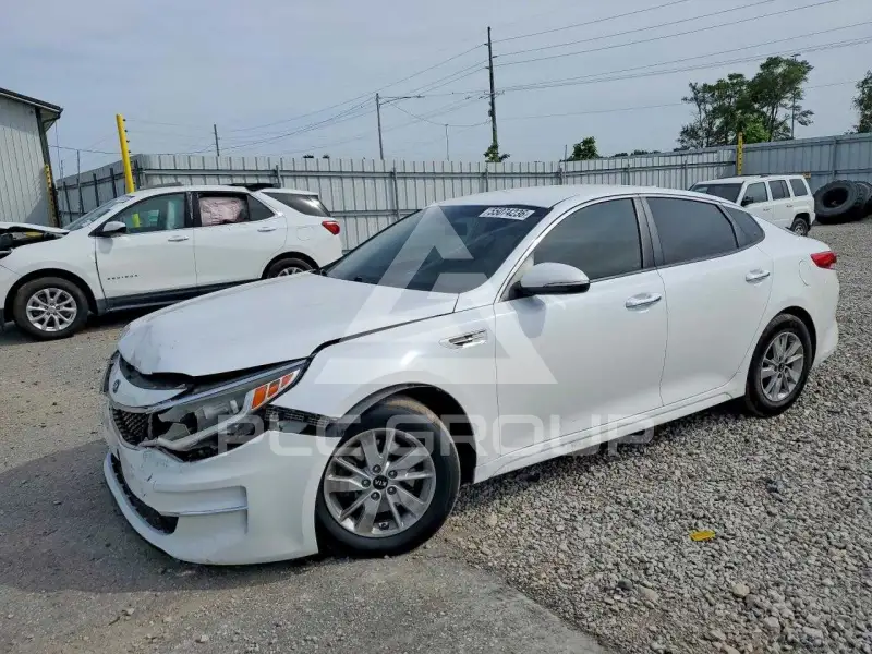 2018 KIA Optima photo