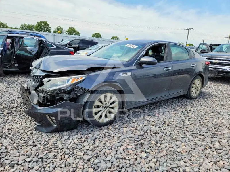 2018 KIA Optima фото