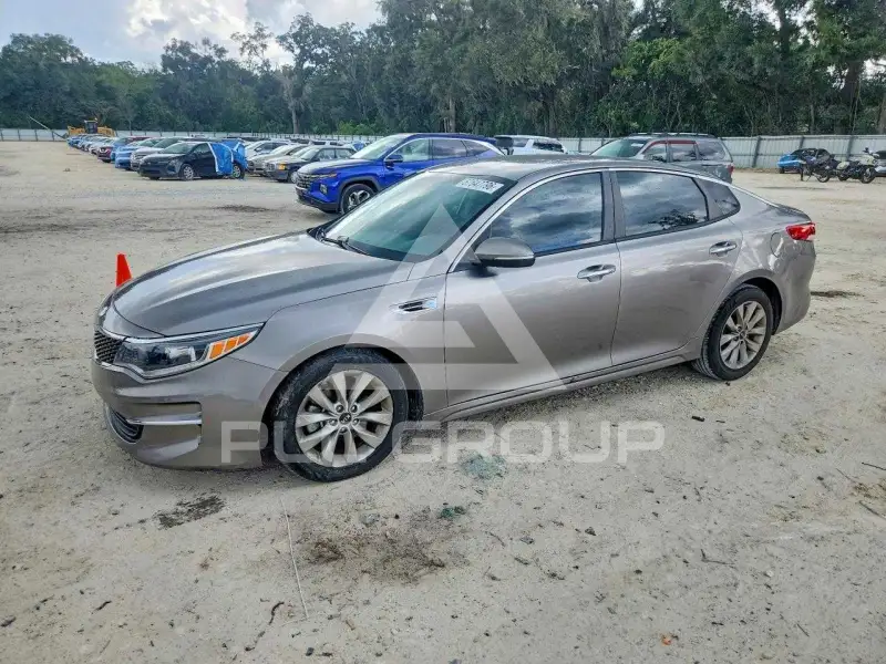 2018 KIA Optima фото