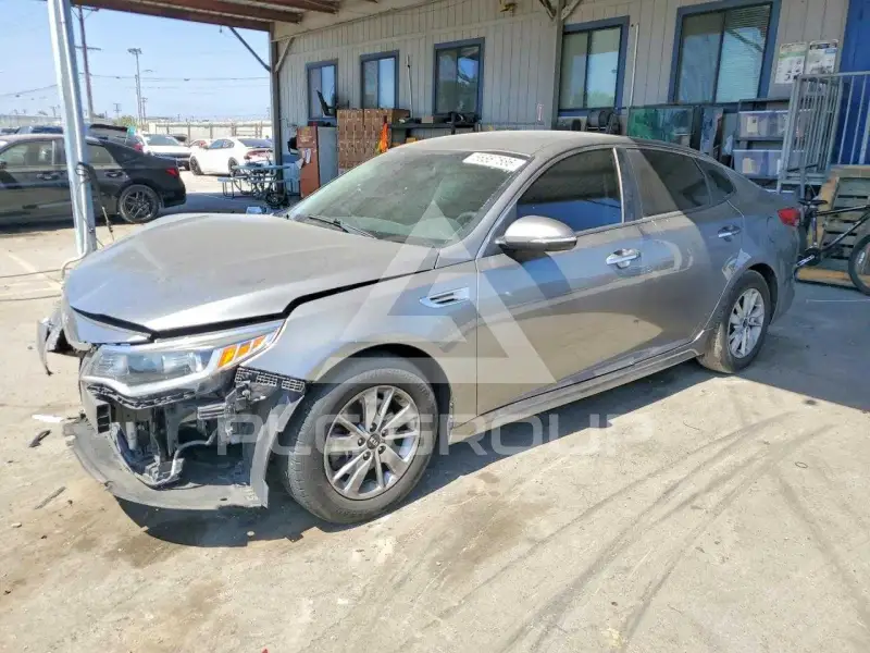 2018 KIA Optima photo