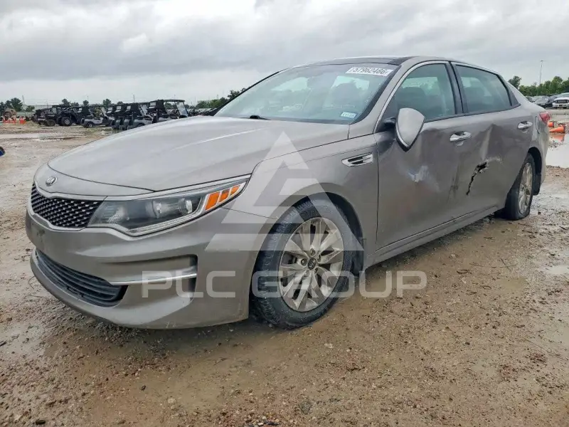 2018 KIA Optima фото