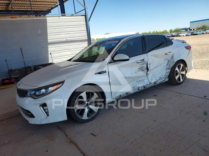 2018 KIA Optima photo