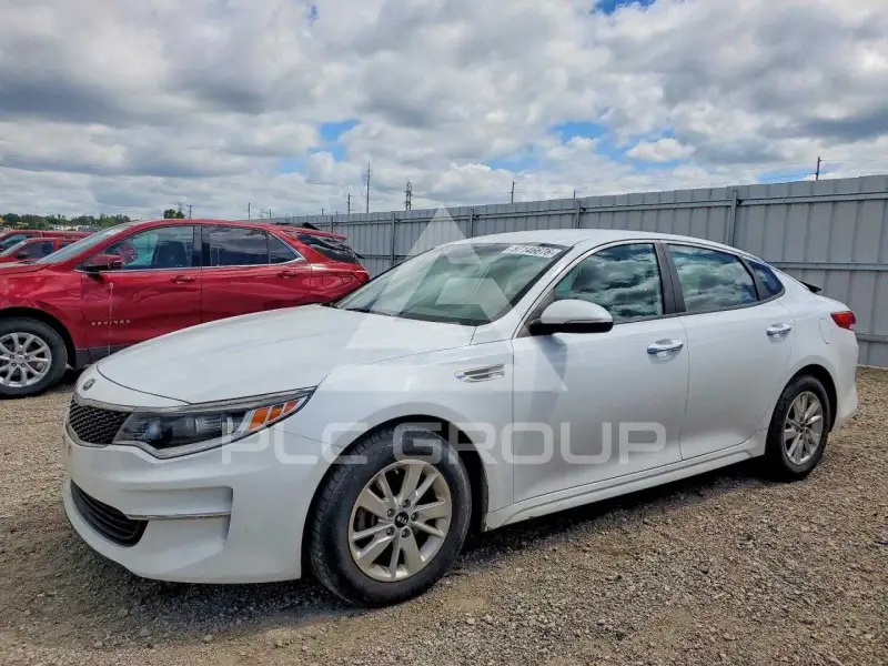 2018 KIA Optima photo
