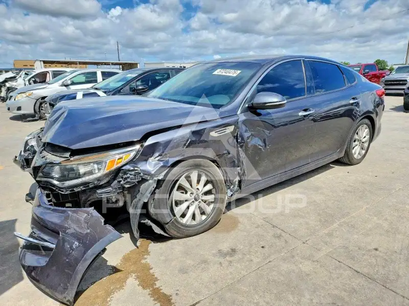 2018 KIA Optima photo