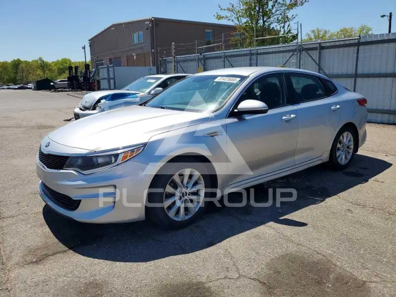 2018 KIA Optima фото